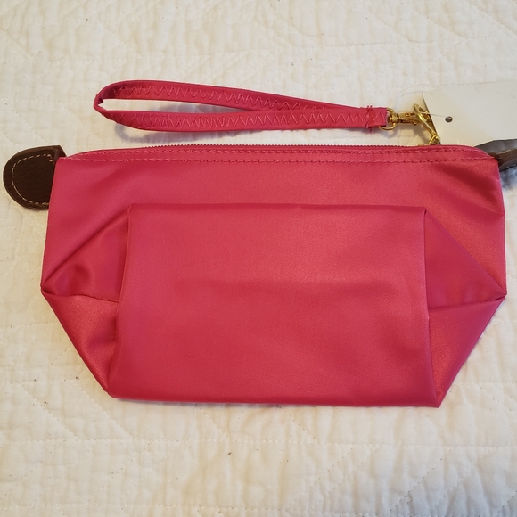 Pink nylon makeup bag - Picture 2 of 5